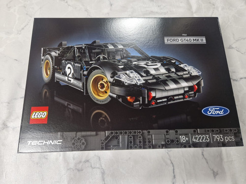 Lego technic 42223 1966 ford - lego,